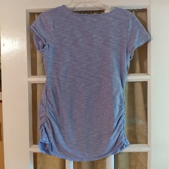 Old Navy - maternity top - Picture 6 of 8